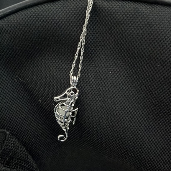 Silver Seahorse Necklace With White Bead New Without Tags - Picture 6 of 6